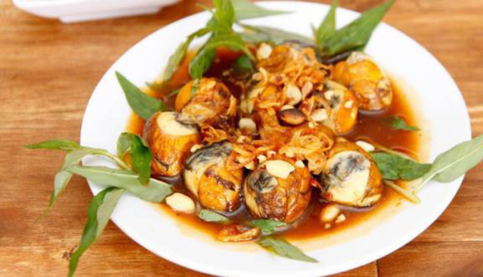 Ăn Vặt Tri Kỷ - Trứng Nướng & Hột Vịt Lộn