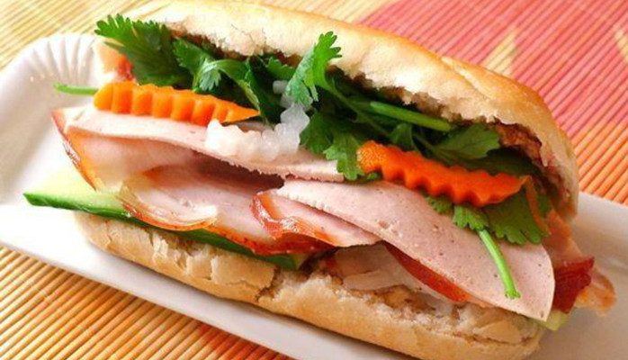 Bánh Mì Dược Sĩ Thương