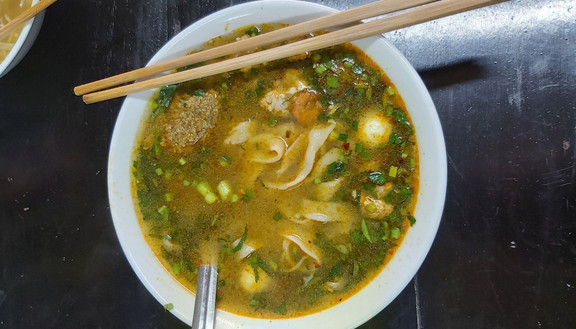 Hoa Ti Gôn - Bún & Phở Các Món