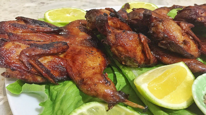 Tiệm Đặc Sản 4 Xò - Bánh Mì Chả Cá & Chim Cút Chiên Bơ - Nguyễn Văn Lượng