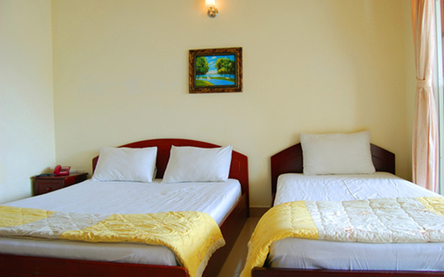 Á Lộc Hotel