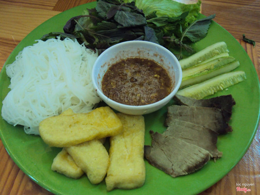 Bún đậu mắm tôm 25k/phần