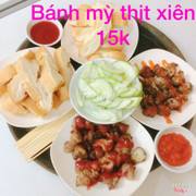 Bánh mỳ thịt xiên 15k
