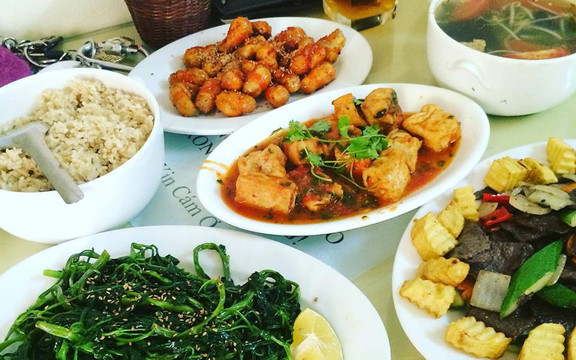 Loving Hut - Cơm Chay - Chùa Bộc