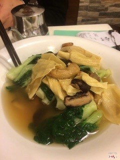 Sauteed vegetable with mushroom in soup