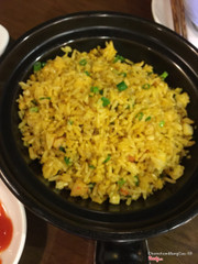 Yellow fried rice