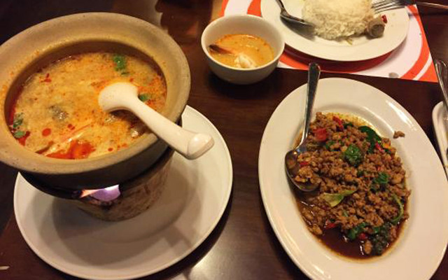 Phan Khom Thai Cuisine - Central World Plaza