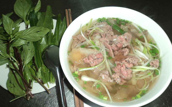 Quán Tuấn Linh - Cơm & Phở Bình Dân