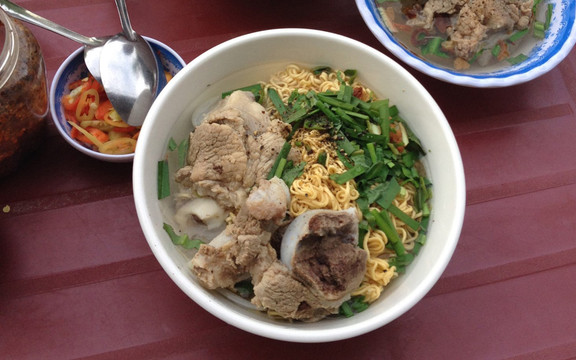 Hủ Tiếu Mì