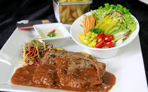 Nhà Hàng Sài Gòn Phố