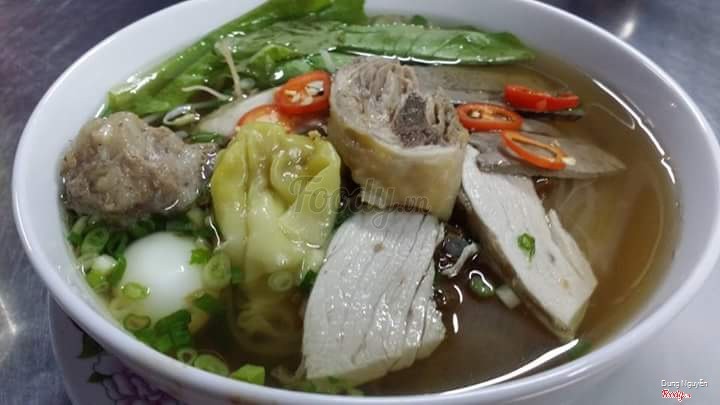 hủ tiếu gà