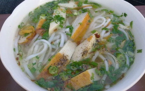 Bánh Canh Chả Cá - Nguyễn Thiện Thuật