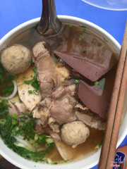 bún bò