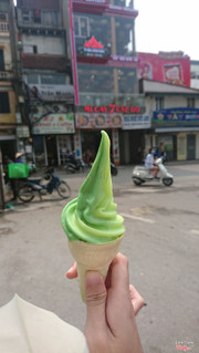 Kem ốc quế trà xanh dưa gang