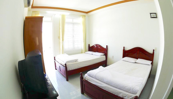 See Moon Hotel