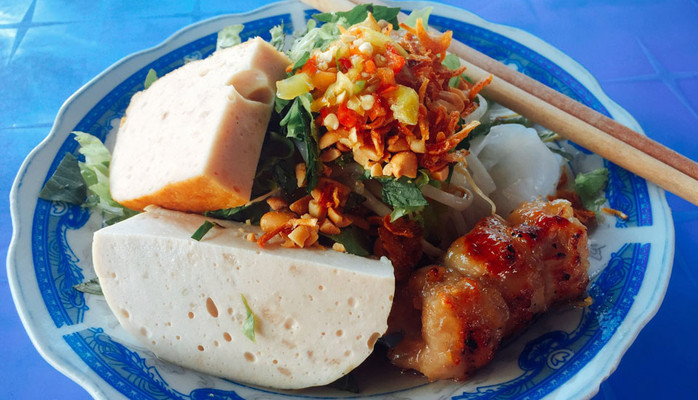 Cô Gái - Bánh Cuốn & Bánh Ướt