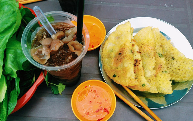 Khu Ăn Vặt Thạch Lam