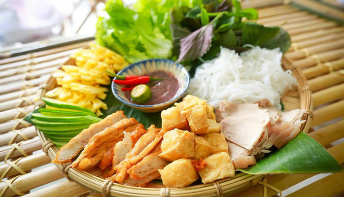 Bún Đậu Mắm Tôm Hà Nội - Phan Huy Ích