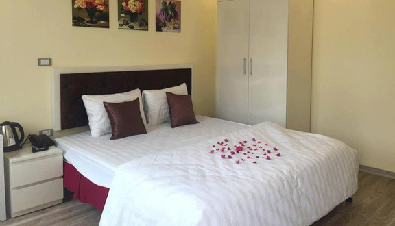 Sunhome Hotel - Trung Kính