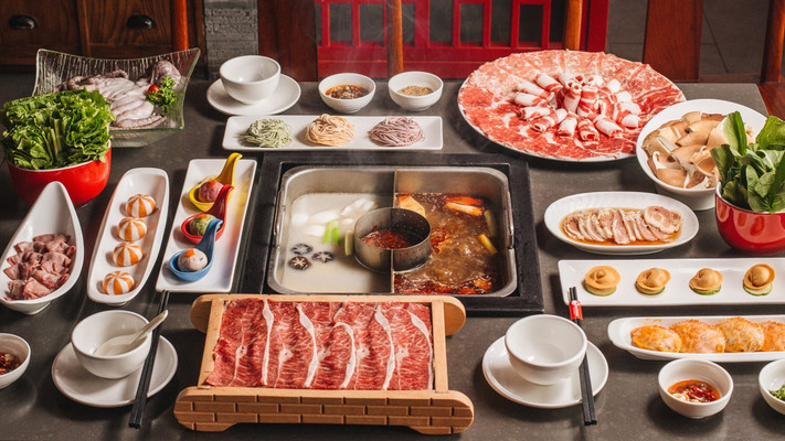 Hutong - Hotpot Paradise - AEON Mall Tân Phú