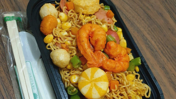 Hoàng Giang - Mì Trộn Indomie & Bún Đậu Mắm Tôm - Bạch Đằng