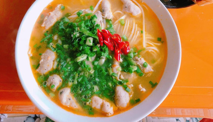 Bánh Canh Quảng Bình - Lê Tấn Trung