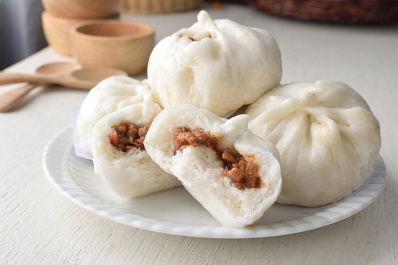 Cô Hà - Bánh Bao - Cát Dài