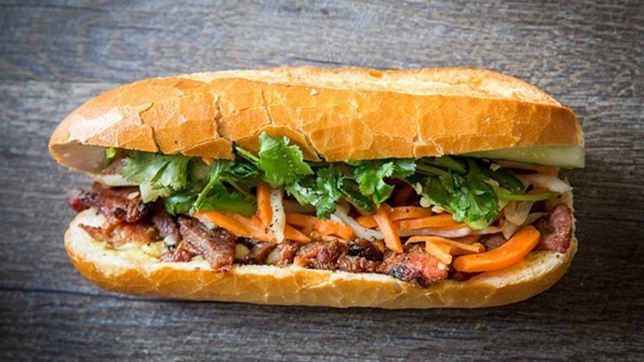 Bánh Mì Heo Ngố - 645 La Thành