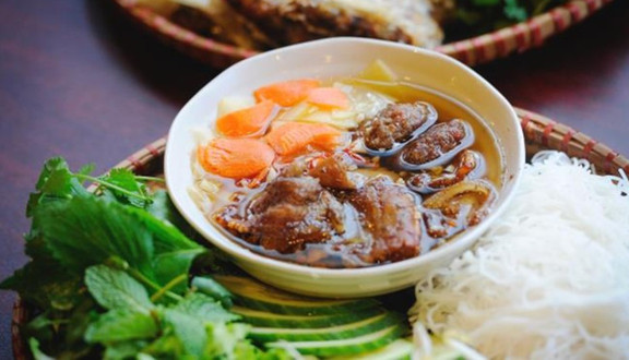 Quán Bún Chả Nem Cô Dung - Trưng Nhị