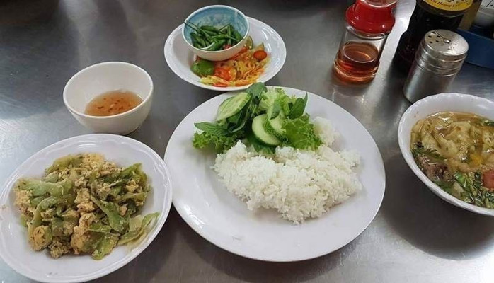 Cafe & Cơm Văn Phòng - Lý Thường Kiệt