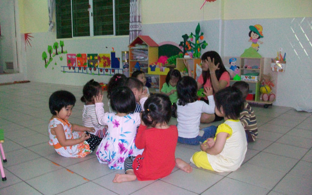 Nhà Trẻ Heo Vàng