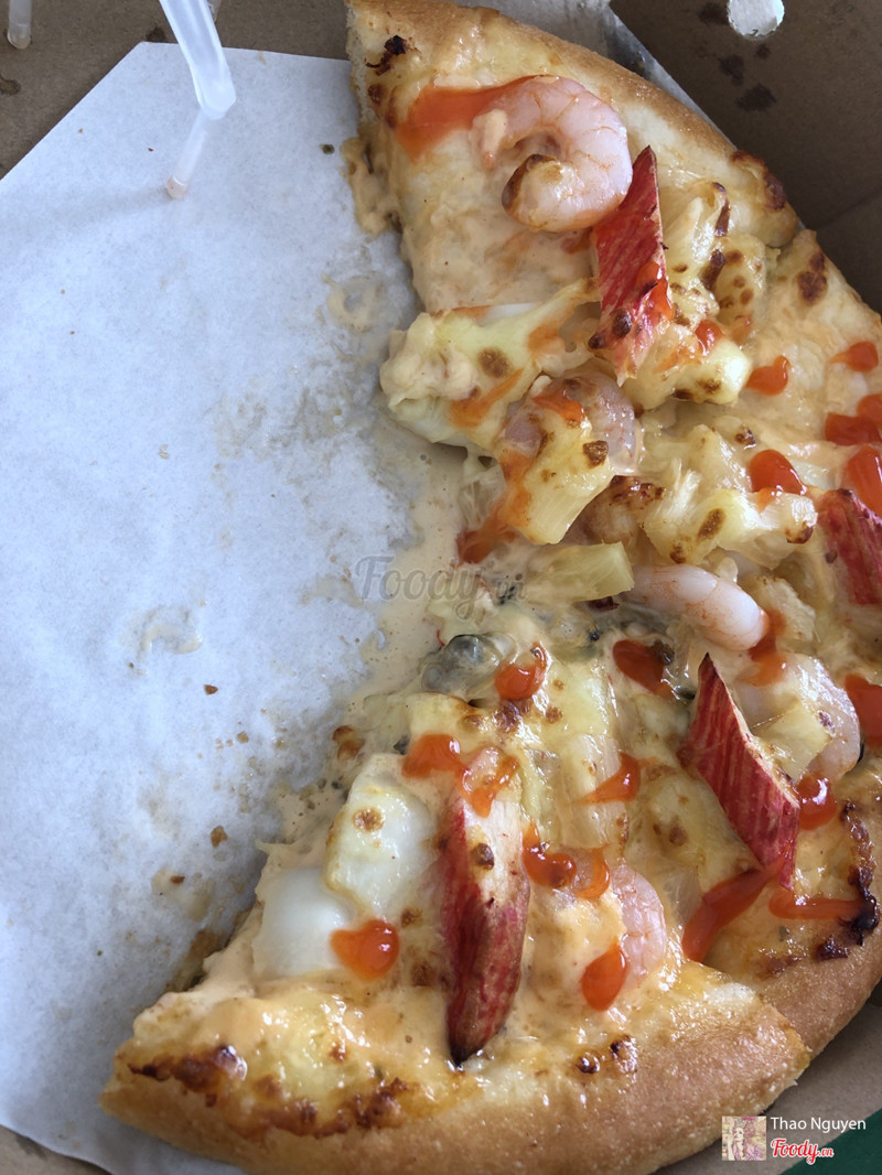 Nước chảy từ pizza