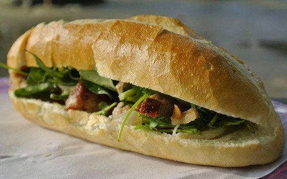 Bánh Mì Hồng Ngọc