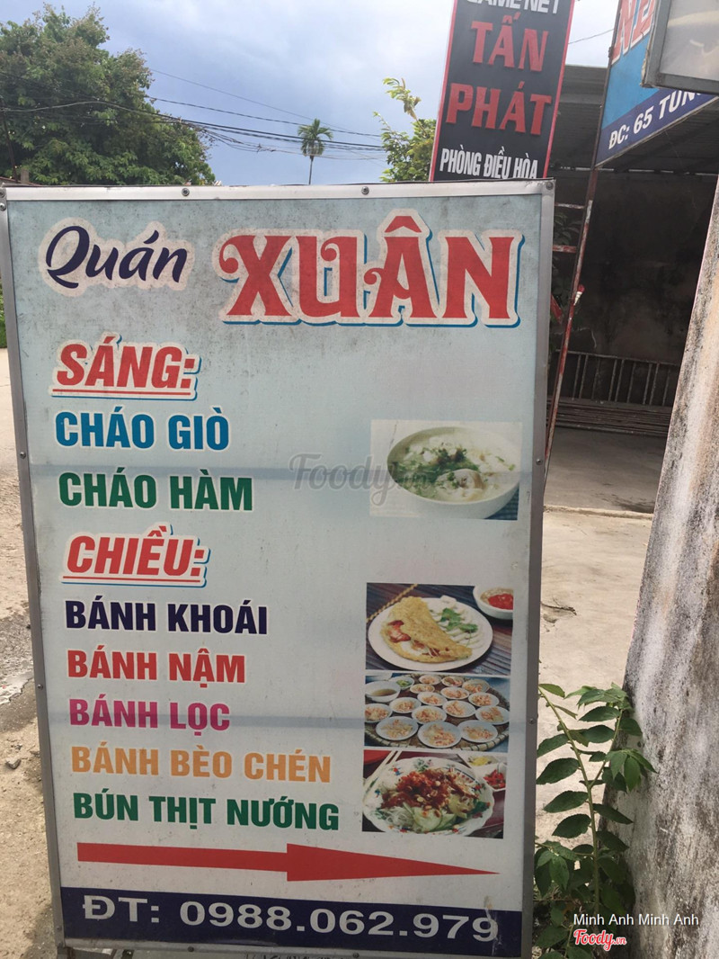 Mỗi lần đến Huế đều ghé lại quán..vào quán ăn mà đông quá nên đóng hộp mang về DN ăn..phục vụ nhiệt tình..đồ ăn ngon..ko thể bỏ qua khi tới Huế