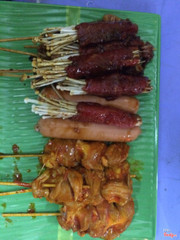 Món ăn đa dạng, vừa có thể ăn vặt cùng bạn bè mà vừa có thể vui chơi nhậu cùng gia đình.