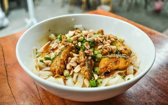 Mì Quảng Trộn