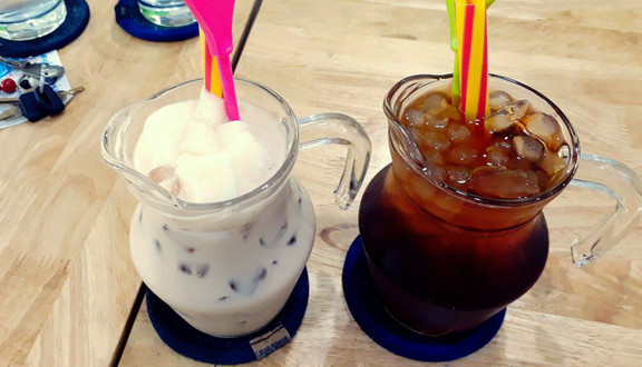Trà Sữa & Xiên Que