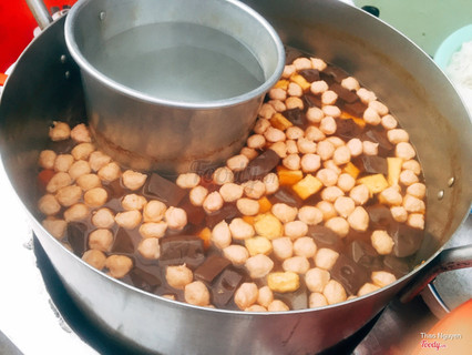 Quán Bún Riêu bình dân, thân thiện hehee