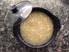 Soup bong bóng cá hải sản