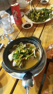 Nghêu hấp thái