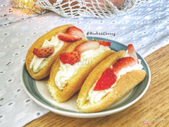 Strawberry Omellete (120k/ 10 bánh)