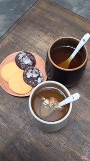 Trà thiền và trà ngọt