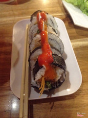 Kimbap tôm chiên