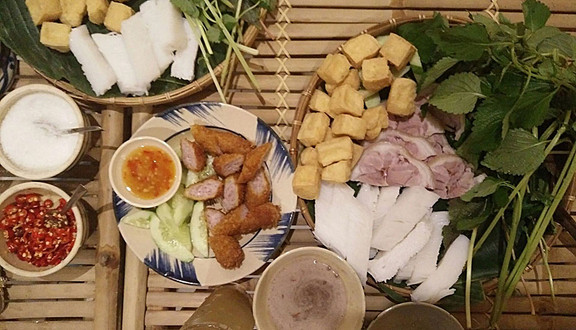 Hai Cô - Bún Đậu Mắm Tôm