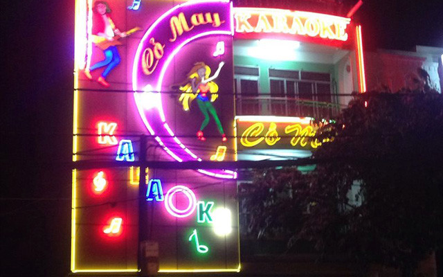 Cỏ May Karaoke 