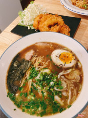 Mì ramen nước tương
