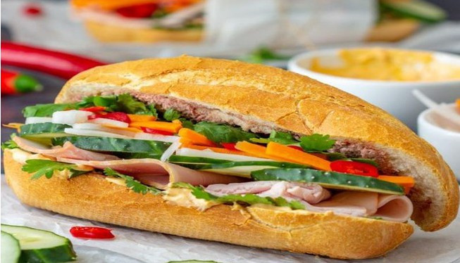 Bánh Mì Bà Già - Triệu Nữ Vương