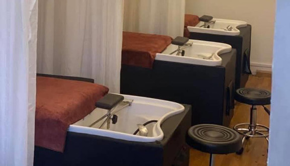 Linh Spa - Phun, Xăm & Trị Nám Mụn