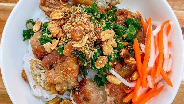 Bún Thịt Nướng - Hải Triều