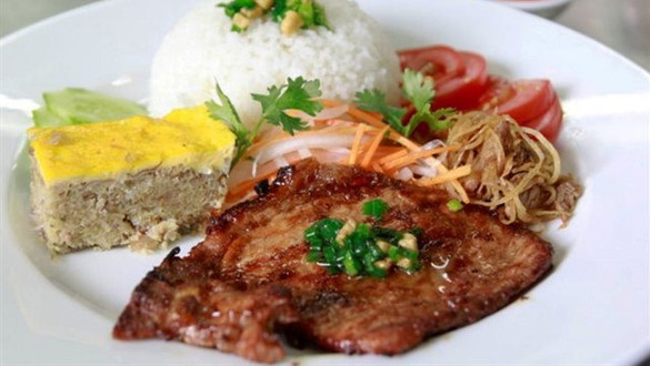 Cơm Tấm Sườn Nướng - Trần Nguyên Đán